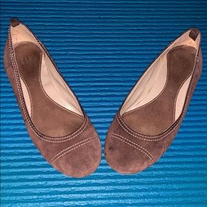 Gap ballet slippers